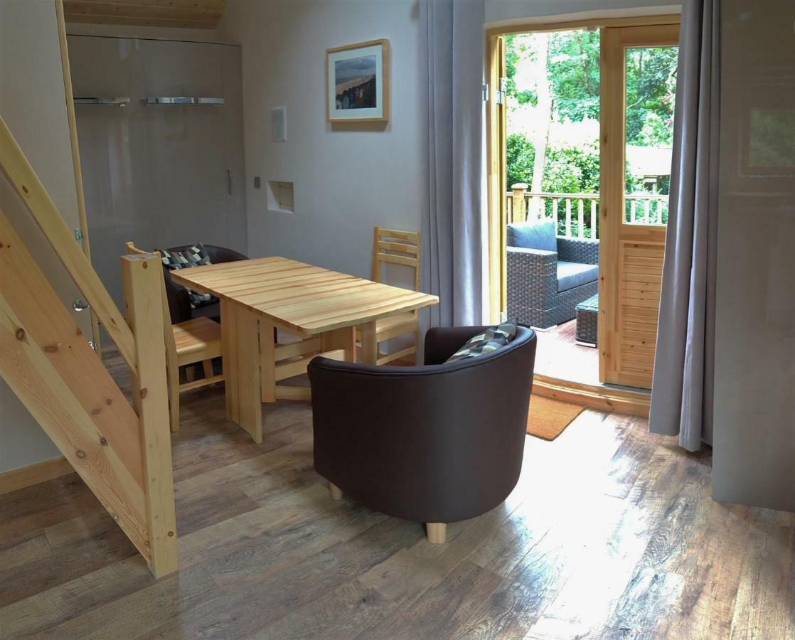 Alum Chine Log Cabin Villa Bournemouth Ngoại thất bức ảnh